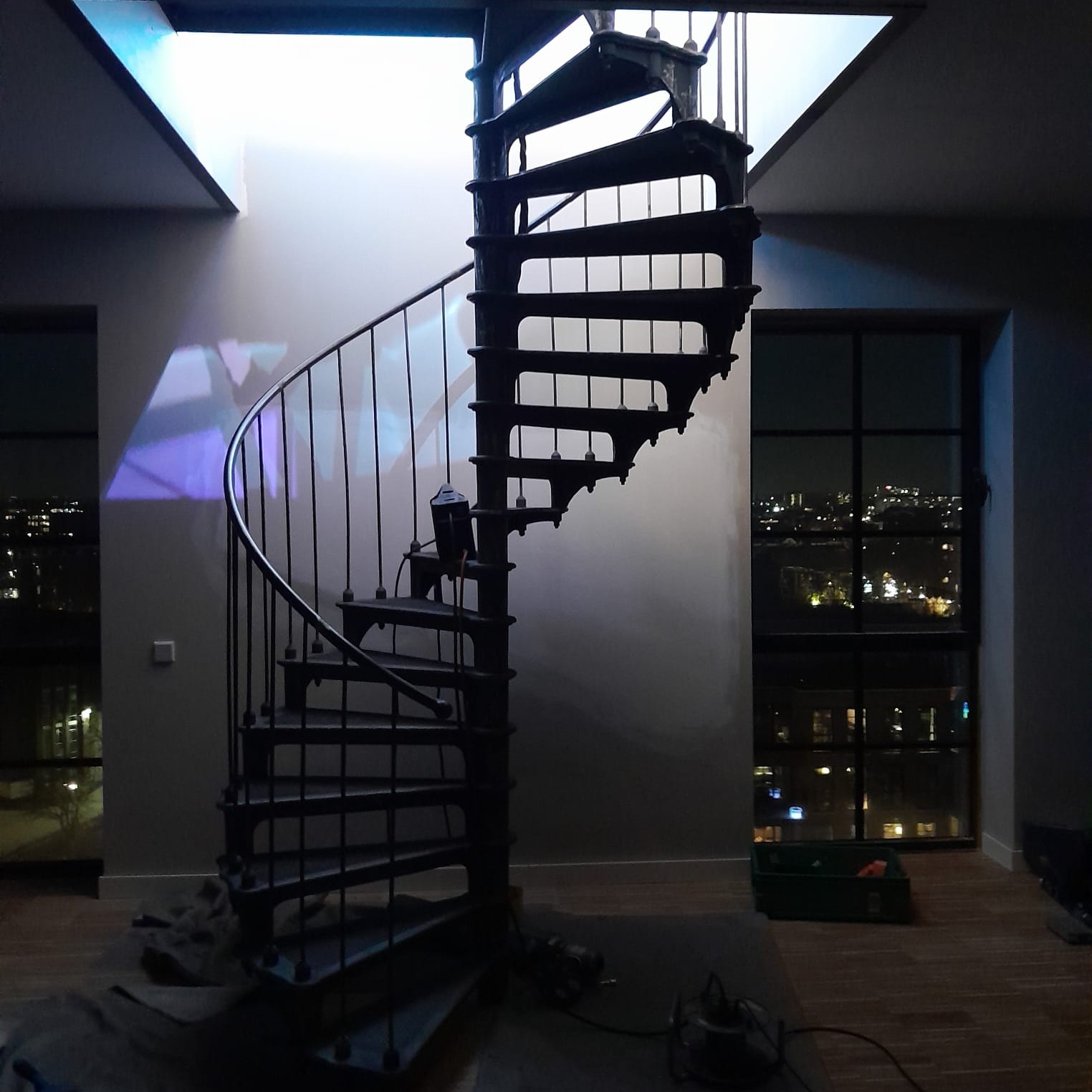 Installation of a spiral staircase model Paris Plus in Rotterdam (The Netherlands) 