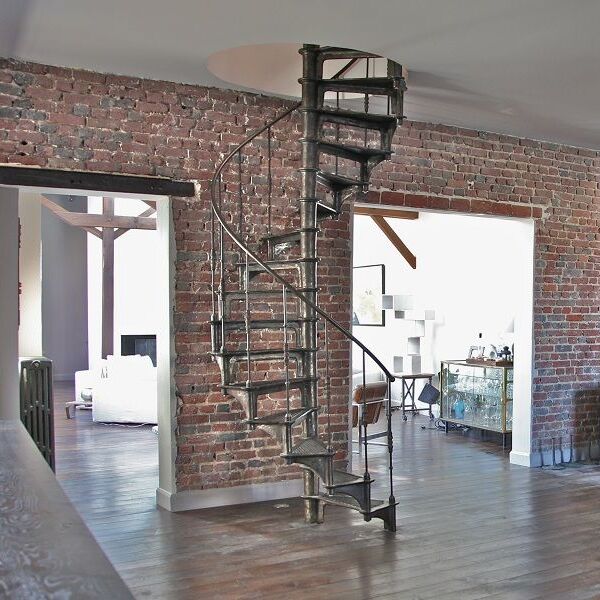 Cast iron spiral staircase model Paris - Industrial style